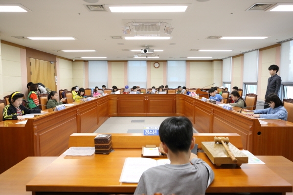 '천왕초 3-향누리반 청소년의회체험교실' 게시글의 사진(7) '크기변환_U02A5609.JPG'