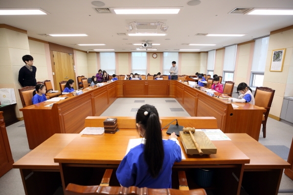 '세곡초 3-3 청소년 의회체험교실' 게시글의 사진(6) '크기변환_U02A4269.JPG'