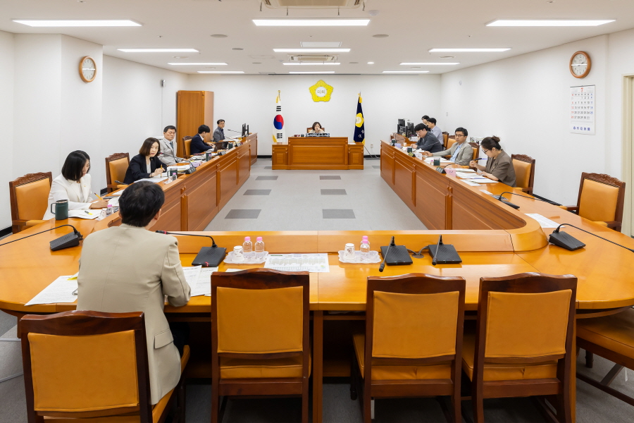 제348회 구로구의회 임시회 회기중 행정기획위원회 안건심사