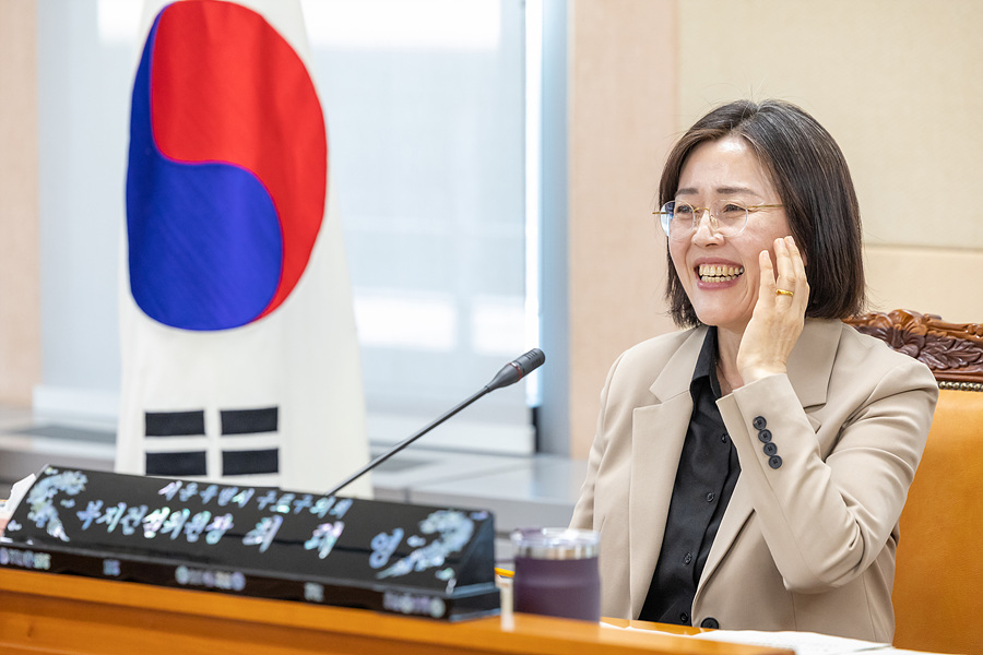 '제335회 구로구의회 임시회 회기중 복지건설위원회 안건심사' 게시글의 사진(2) '02.jpg'