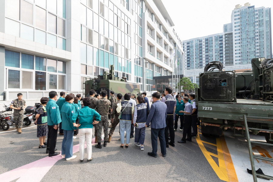 '2024년 을지훈련 종합상황보고 청취 및 직원 격려' 게시글의 사진(3) '크기변환_030A9761.JPG'