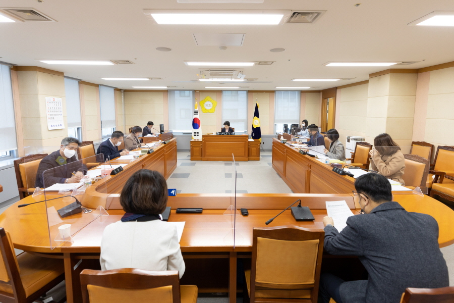 '제315회 구로구의회 임시회 회기중 복지건설위원회 안건심사' 게시글의 사진(1) '크기변환_030A1127.jpg'