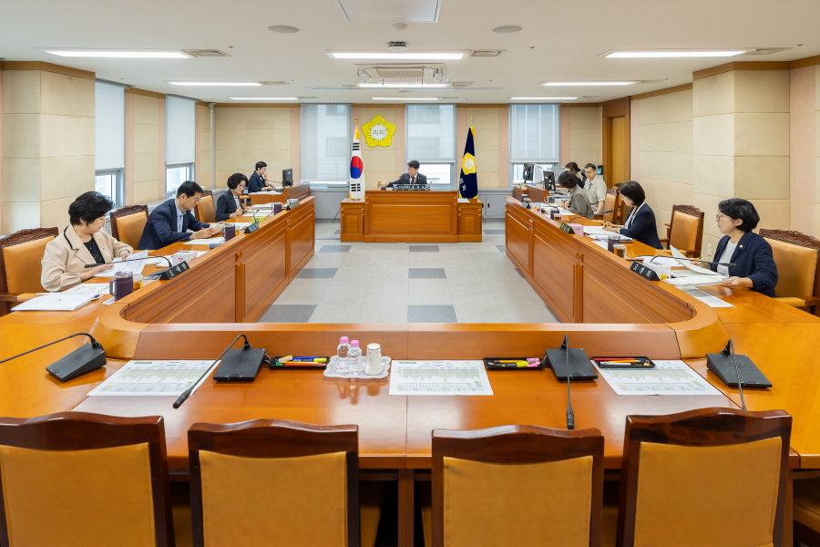 제349회 구로구의회 정례회 회기중 복지건설위원회 안건심사