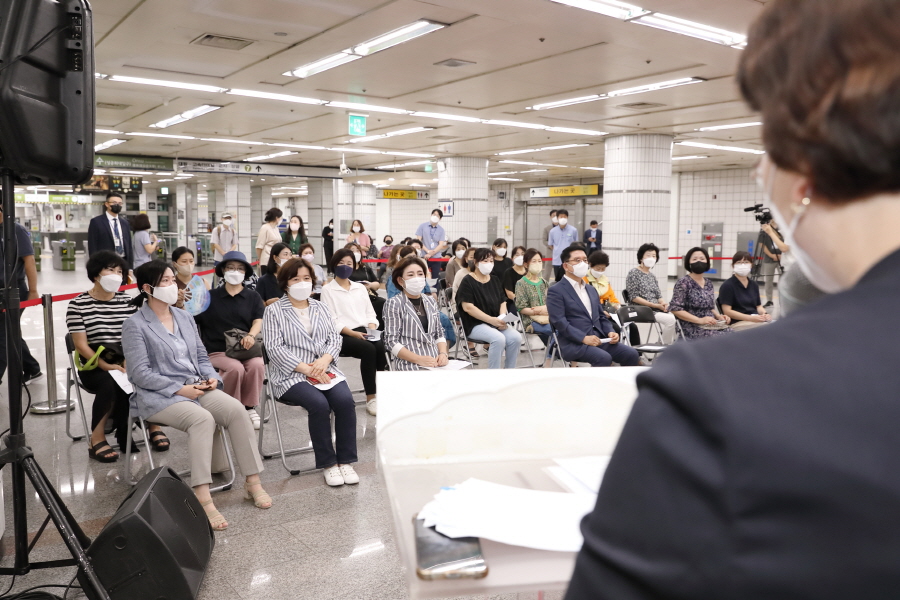 '온수역 스마트도서관 개관식' 게시글의 사진(2) '크기변환_곽윤희,방은경,최태영,김미주 (5).JPG'