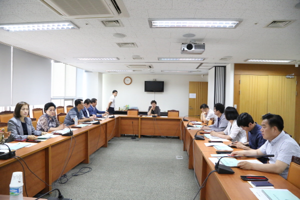 '행정사무감사 및 결산안 심사 대비 특강' 게시글의 사진(2) '변환005.JPG'