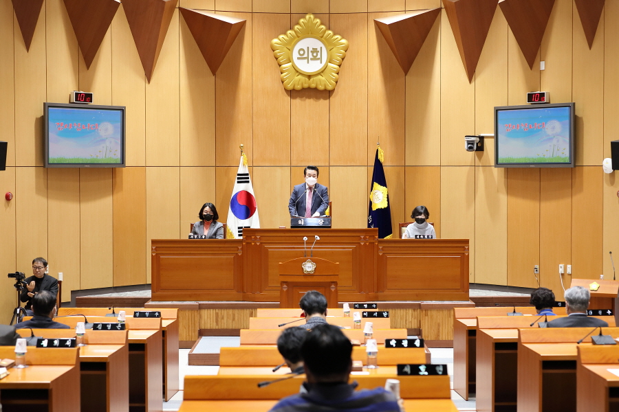 '제306회 구로구의회 임시회 제2차 본회의' 게시글의 사진(1) '박동웅 (10).JPG'