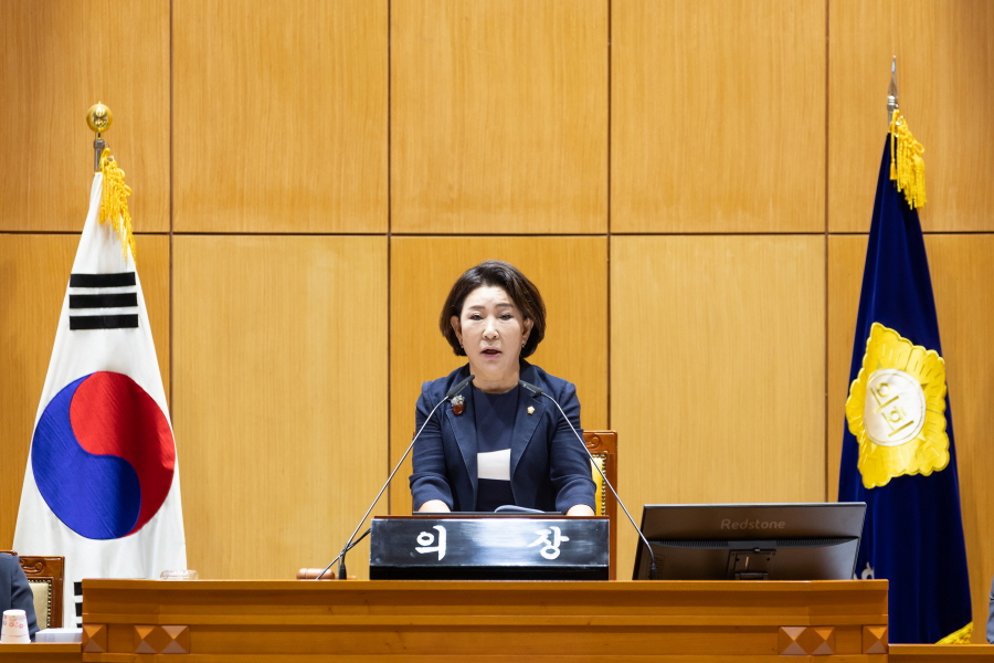 '제318회 구로구의회 정례회 제2차 본회의' 게시글의 사진(4) '크기변환_곽윤희 (11).JPG'