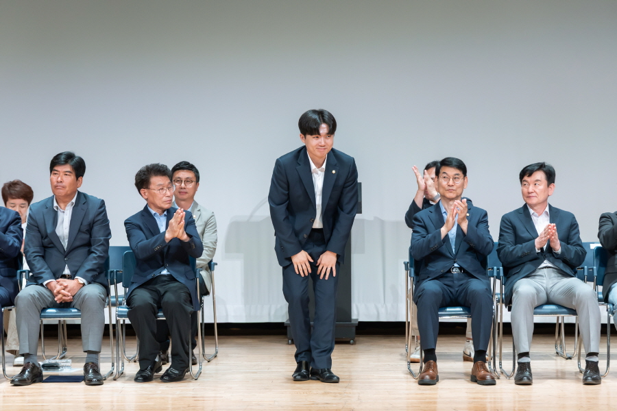 '제17회 구로구협회장배 국학기공대회' 게시글의 사진(8) '[크기변환]김철규_ (3).JPG'
