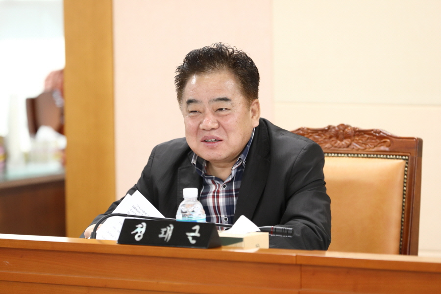 '제281회 구로구의회 페회중 운영위원회회의' 게시글의 사진(4) '정대근.JPG'