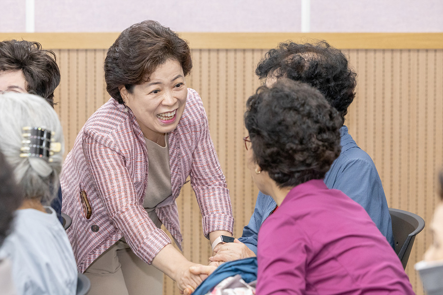 경로당 중식도우미 안전 · 직무 · 소양교육 (을지역 및 고척1동)