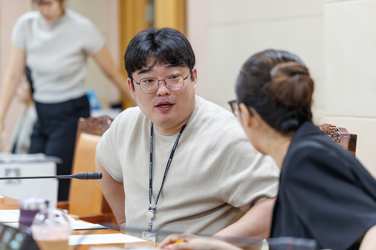 '제374회 임시회 폐회중 제1차 운영위원회 회의' 게시글의 사진(8) '08.jpg'