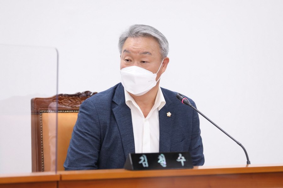 '2022년 행정사무감사 강평 및 총평' 게시글의 사진(17) '크기변환_김철수_민 (3).JPG'