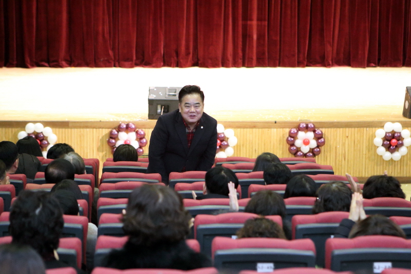 '자원봉사의 날 기념행사' 게시글의 사진(12) '크기변환_정대근 (2).JPG'