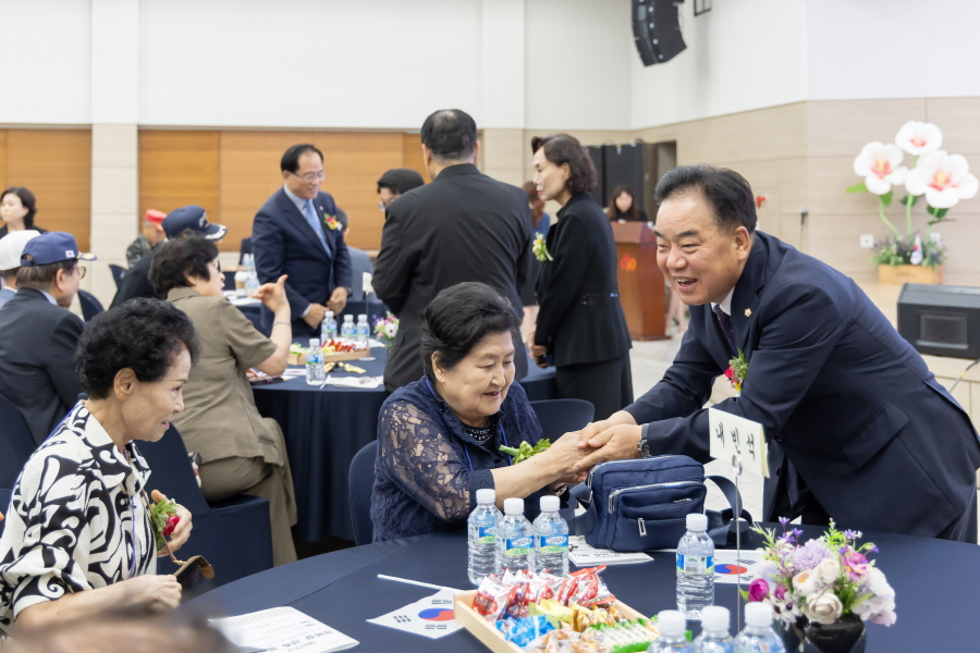 '제80주년 광복절 경축식 행사' 게시글의 사진(5) '[크기변환]정대근 (4).JPG'