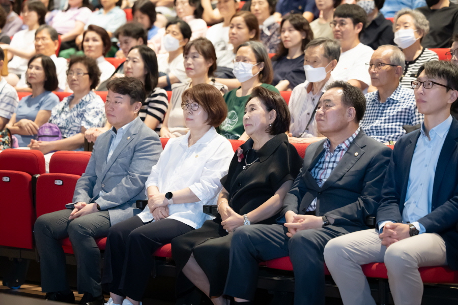 '2025년 9월 구로평생학습 명사특강' 게시글의 사진(8) '[크기변환]정대근,방은경,김용권,곽윤희 (4).JPG'