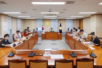 제374회 임시회 폐회중 제1차 운영위원회 회의