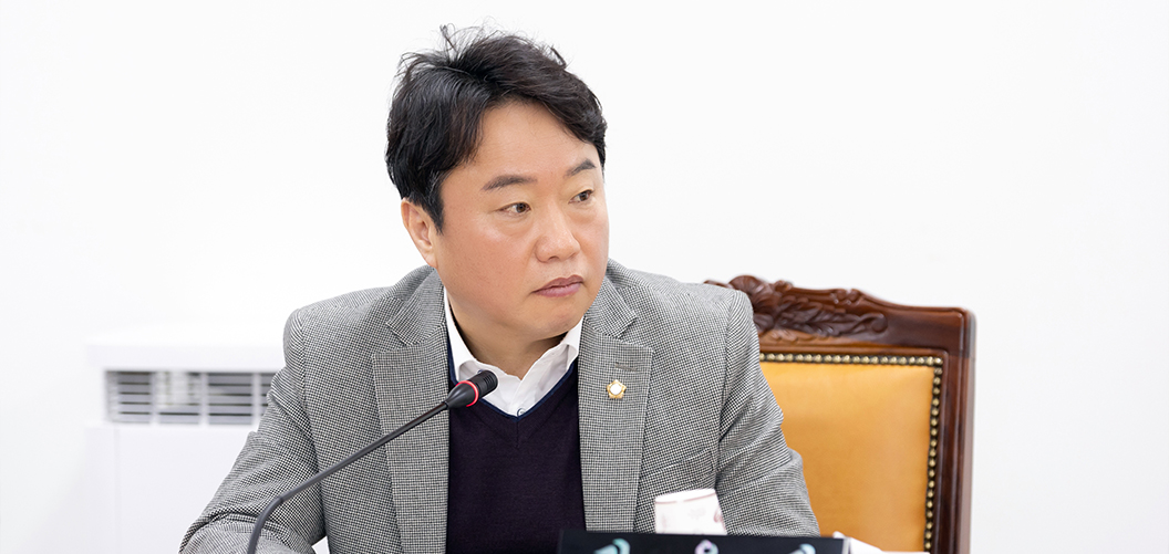 구로구의회 김용권 의원 사진